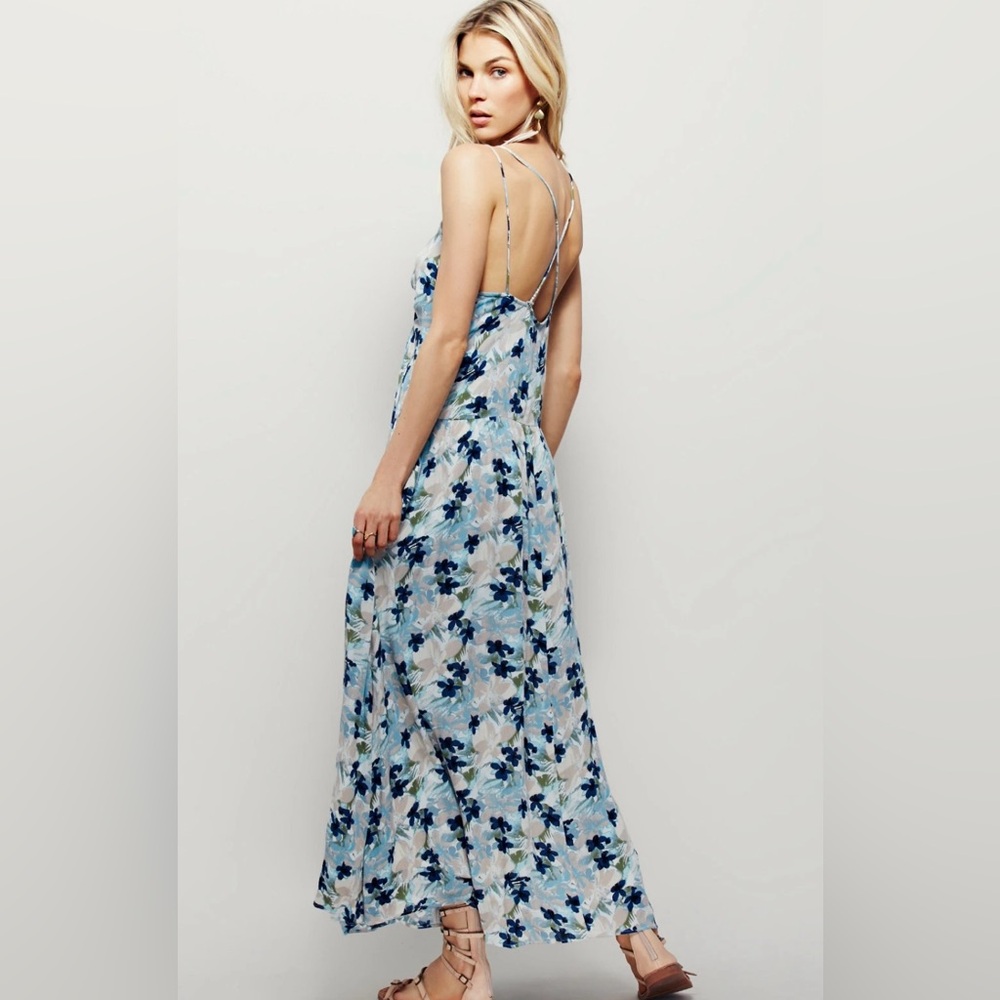 Free People Mulberry Keyhole Maxi Dress in size SX/ S Romantic